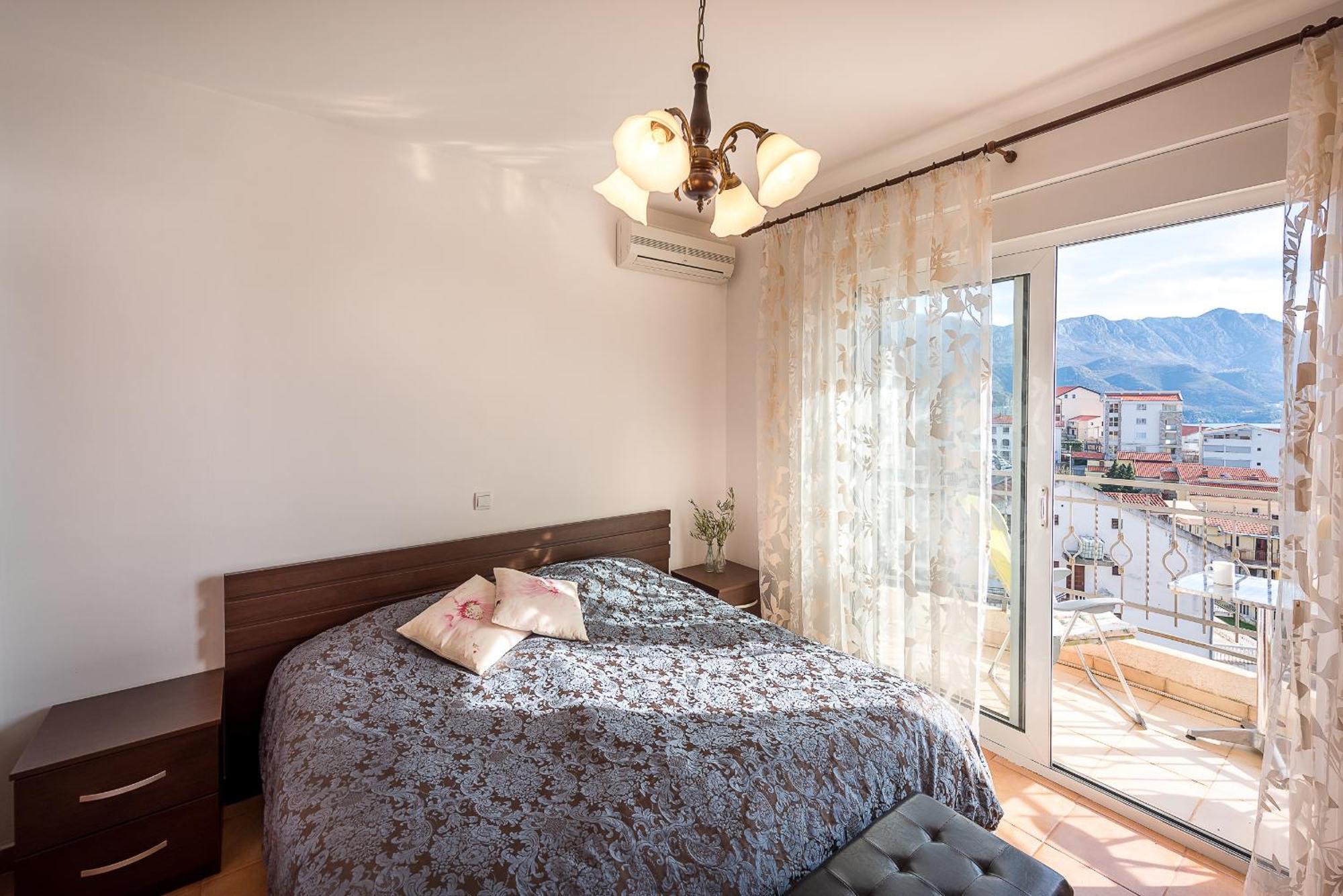 Apartments Mon Beach Budva Exterior photo